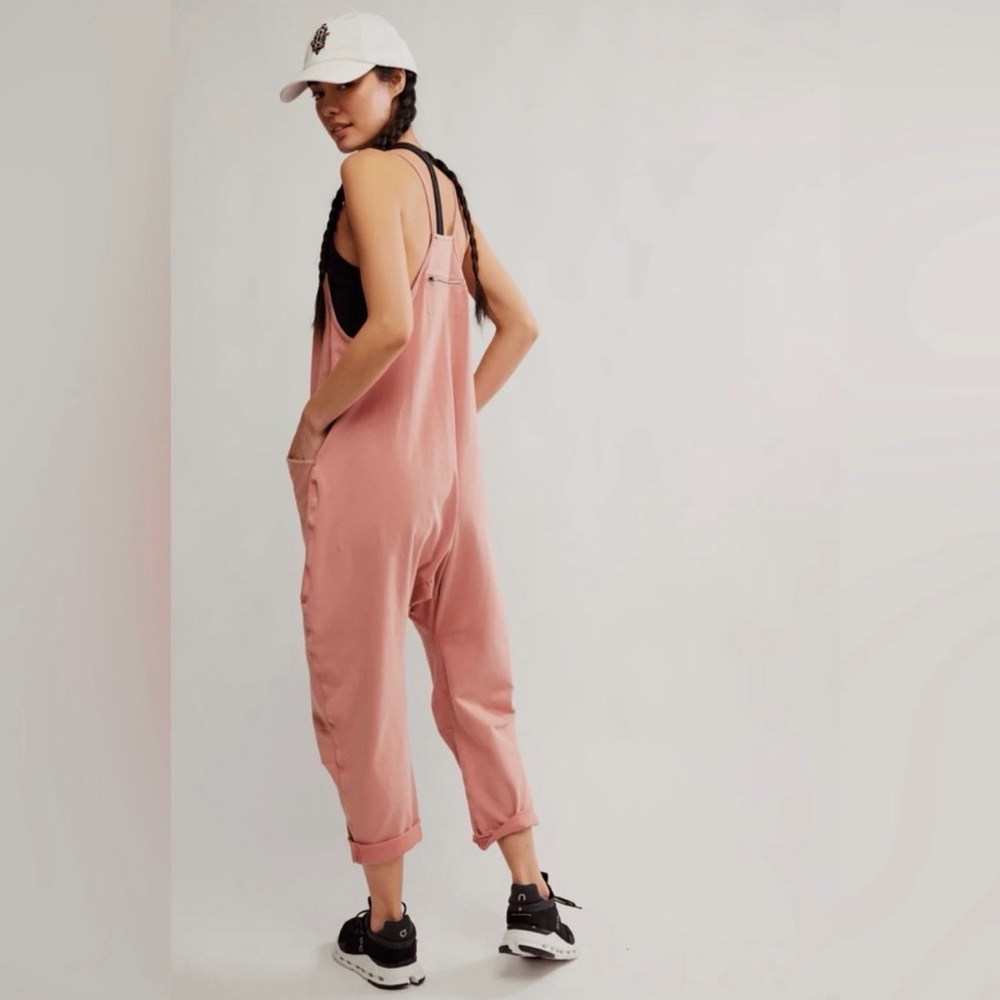 FP Movement Hot Shot Onesie NWT size Small in Petal Pink One Piece Jumpsuit - Picture 2 of 11